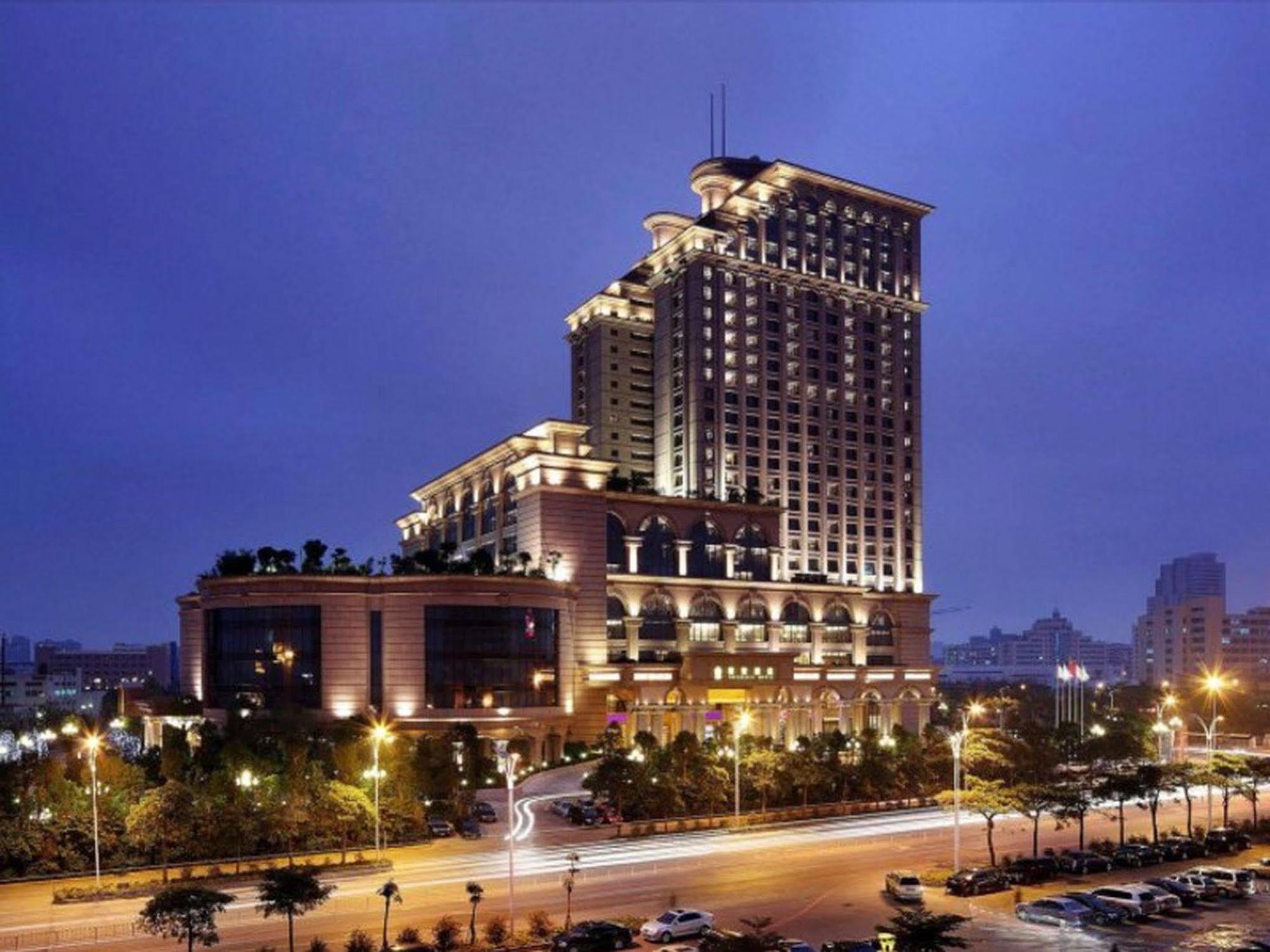 Sovereign Hotel Чжаньцзян Екстер'єр фото